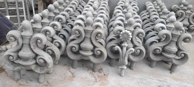 Hàng hoa văn xi măng xếp ngay ngắn tại xưởng
